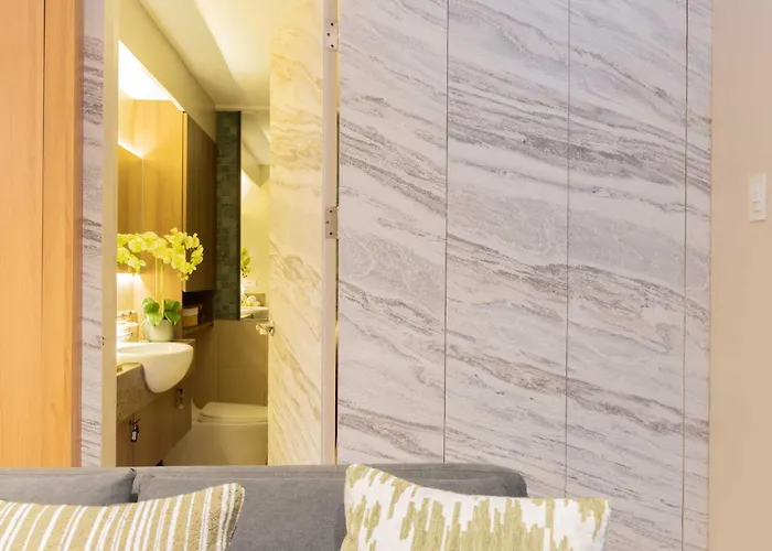 Cozy 2br Free Parking, Free Pool & Self Check In 4* Manila